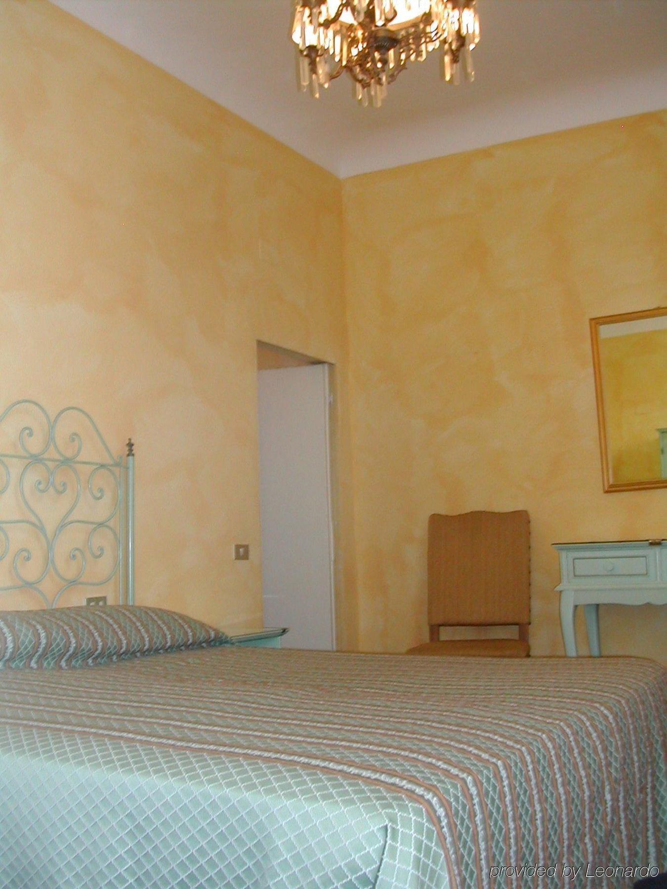 Hotel Palazzo Dal Borgo Florencja Pokój zdjęcie